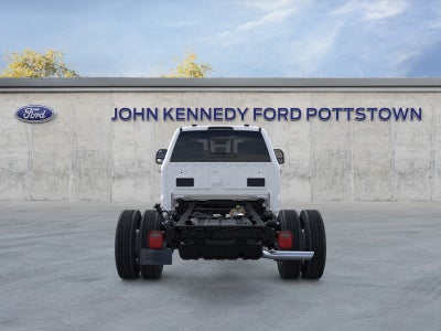 2026 Ford Super Duty F-450 DRW XL 4WD Crew Cab 203 WB 84 CA