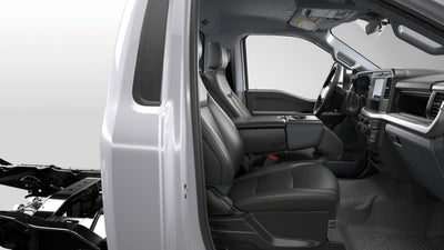 2026 Ford Super Duty F-250 SRW XL 4WD Reg Cab 8' Box