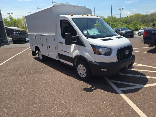 2026 Ford Transit Cutaway T-350 RWD SRW 138 WB 9500 GVWR