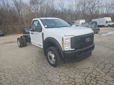 2026 Ford Super Duty F-550 DRW XL 4WD Reg Cab 169 WB 84 CA