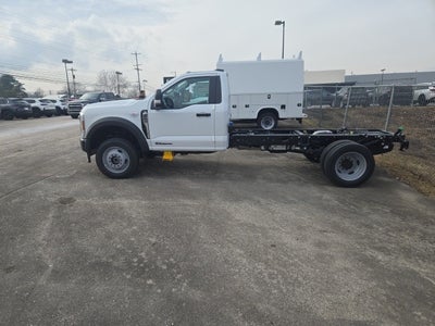 2026 Ford Super Duty F-550 DRW XL 4WD Reg Cab 169 WB 84 CA