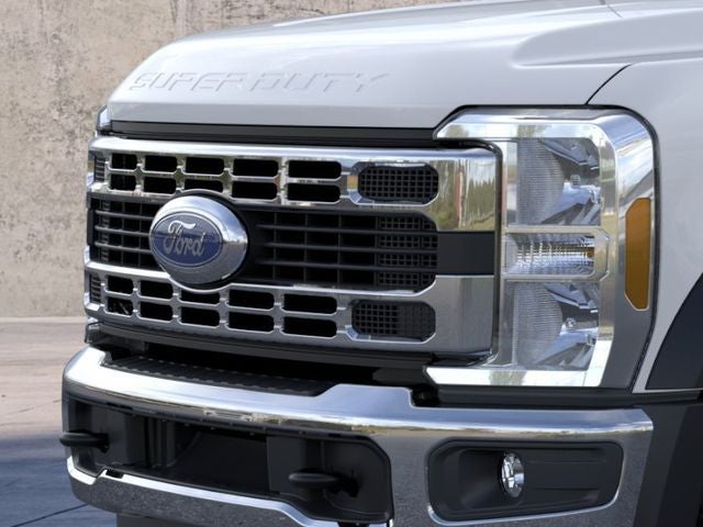2026 Ford Super Duty F-600 DRW XL 4WD Reg Cab 169 WB 84 CA
