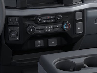 2026 Ford Super Duty F-550 DRW XL 4WD Crew Cab 179 WB 60 CA