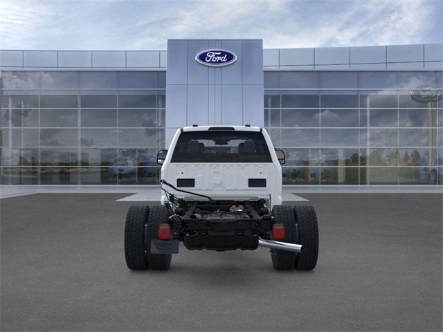 2026 Ford Super Duty F-550 DRW XL 4WD Crew Cab 179 WB 60 CA
