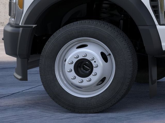 2026 Ford Super Duty F-550 DRW XL 4WD SuperCab 168 WB 60 CA