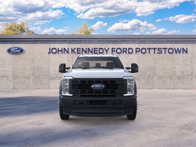 2026 Ford Super Duty F-550 DRW XL 4WD SuperCab 168 WB 60 CA