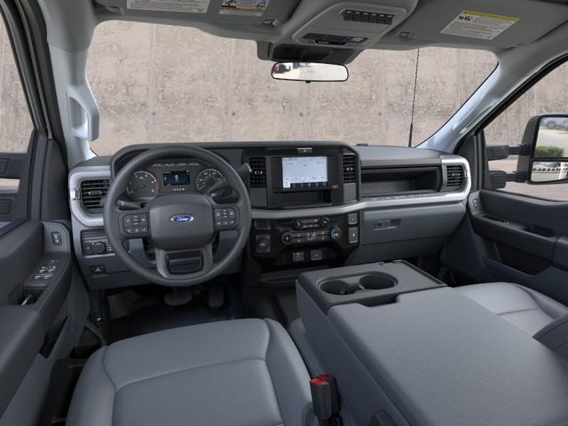 2026 Ford Super Duty F-550 DRW XL 4WD SuperCab 168 WB 60 CA