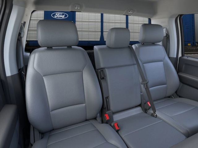 2026 Ford Super Duty F-450 DRW XL 4WD Reg Cab 169 WB 84 CA