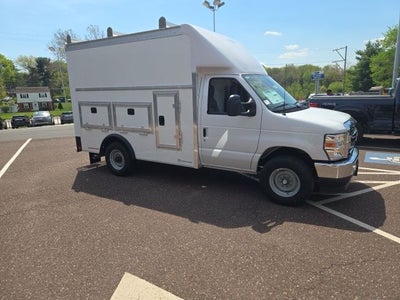 2026 Ford E-Series Cutaway E-350 SRW 138 WB