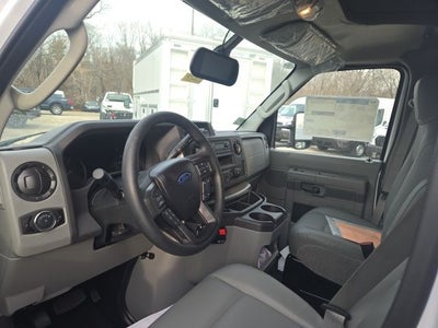 2026 Ford E-Series Cutaway E-350 SRW 138 WB