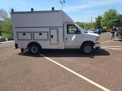 2026 Ford E-Series Cutaway E-350 SRW 138 WB