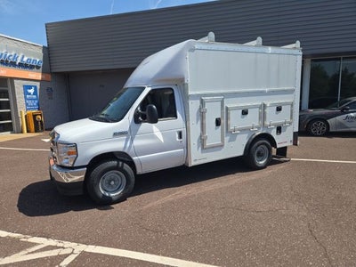 2026 Ford E-Series Cutaway E-350 SRW 138 WB