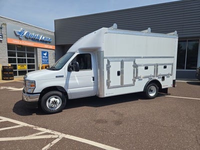 2026 Ford E-Series Cutaway E-350 SRW 158 WB