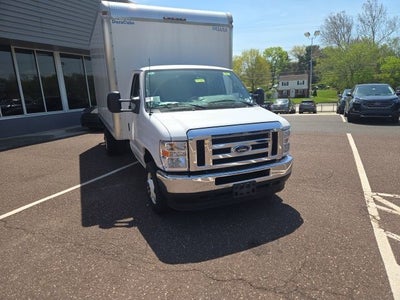 2025 Ford E-Series Cutaway E-450 DRW 158 WB