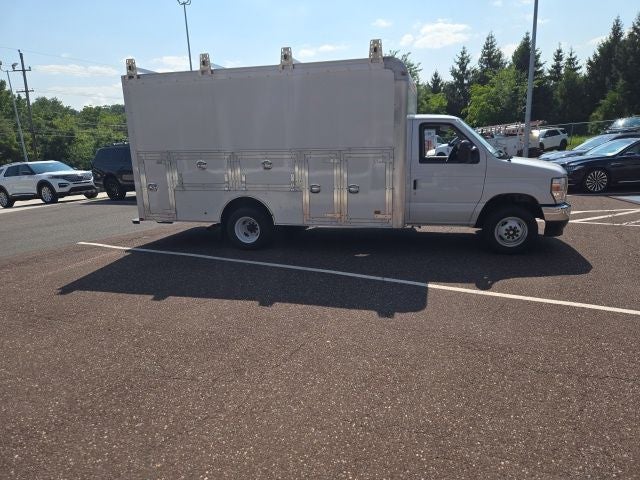 2026 Ford E-Series Cutaway E-450 DRW 158 WB