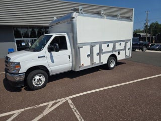 2026 Ford E-Series Cutaway E-450 DRW 158 WB
