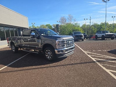 2026 Ford Super Duty F-250 SRW LARIAT 4WD Crew Cab 8' Box