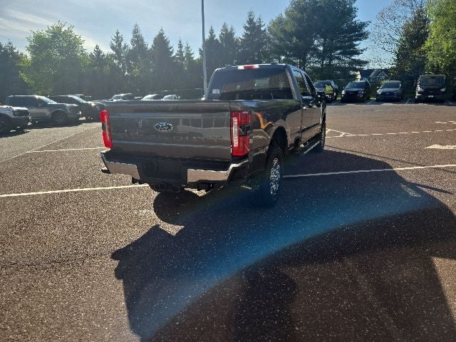 2026 Ford Super Duty F-250 SRW LARIAT 4WD Crew Cab 8' Box