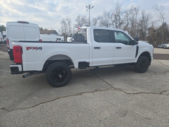 2026 Ford Super Duty F-250 SRW XL 4WD Crew Cab 6.75' Box