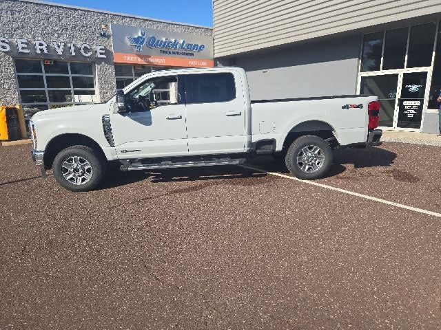 2026 Ford Super Duty F-250 SRW LARIAT 4WD Crew Cab 6.75' Box