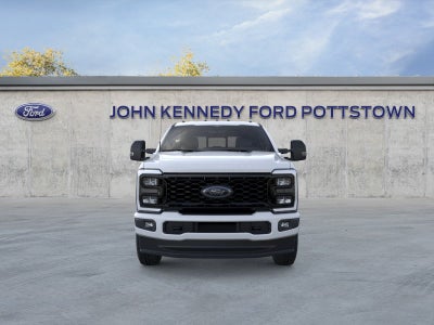 2026 Ford Super Duty F-350 SRW F-350® XLT
