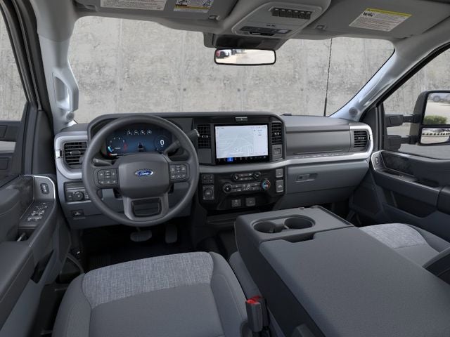 2026 Ford Super Duty F-350 SRW F-350® XLT