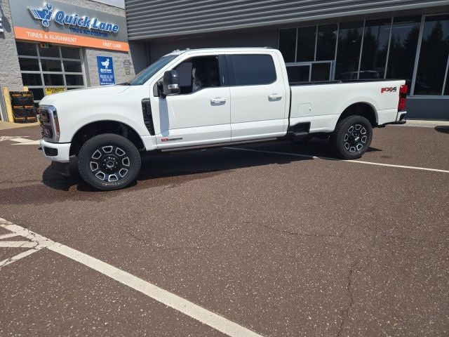 2026 Ford Super Duty F-350 SRW XL 4WD Crew Cab 6.75' Box