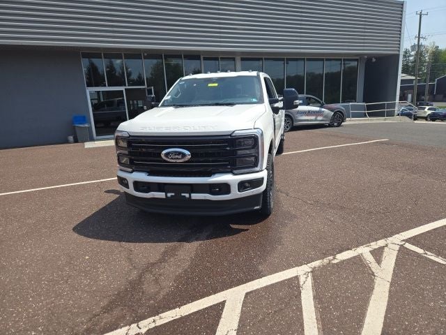 2026 Ford Super Duty F-350 SRW XL 4WD Crew Cab 6.75' Box