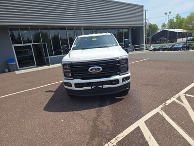 2026 Ford Super Duty F-350 SRW XL 4WD Crew Cab 6.75' Box