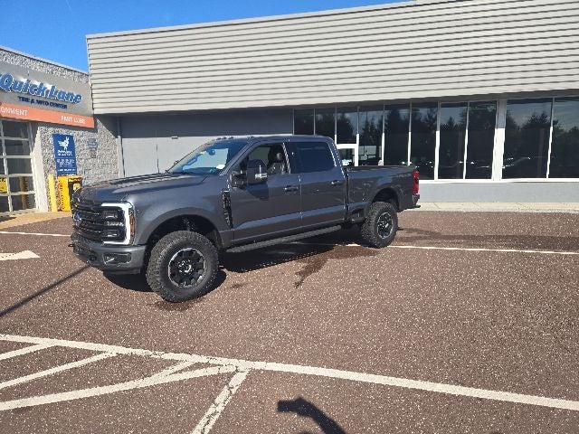 2026 Ford Super Duty F-350 SRW Platinum 4WD Crew Cab 6.75' Box