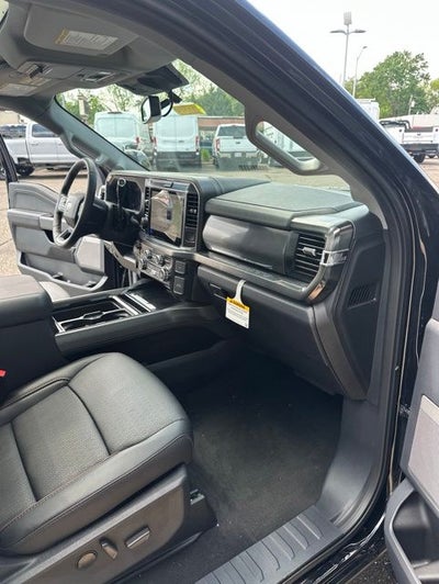 2026 Ford Super Duty F-350 SRW LARIAT 4WD Crew Cab 6.75' Box