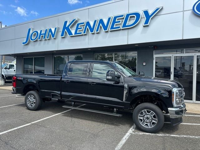2026 Ford Super Duty F-350 SRW LARIAT 4WD Crew Cab 6.75' Box