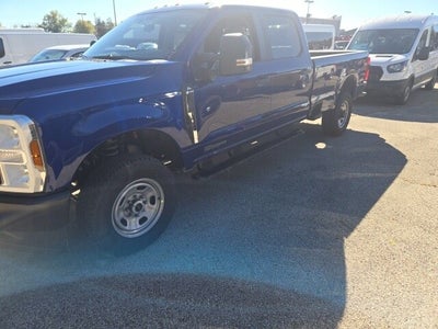 2026 Ford Super Duty F-350 SRW XL 4WD Crew Cab 6.75' Box