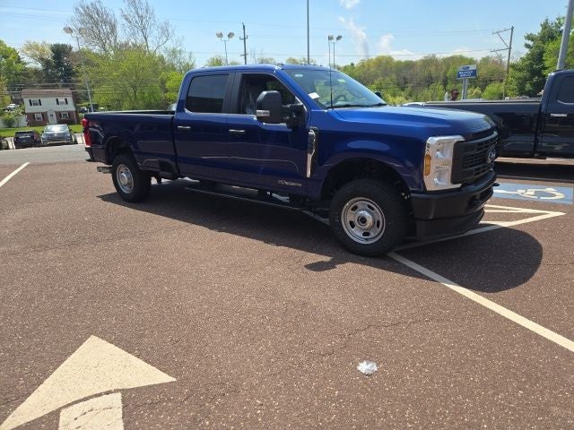 2026 Ford Super Duty F-350 SRW XL 4WD Crew Cab 6.75' Box