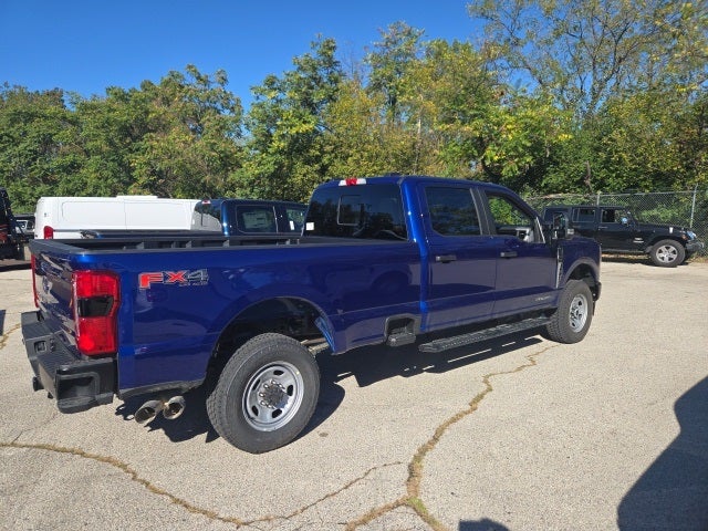 2026 Ford Super Duty F-350 SRW XL 4WD Crew Cab 6.75' Box