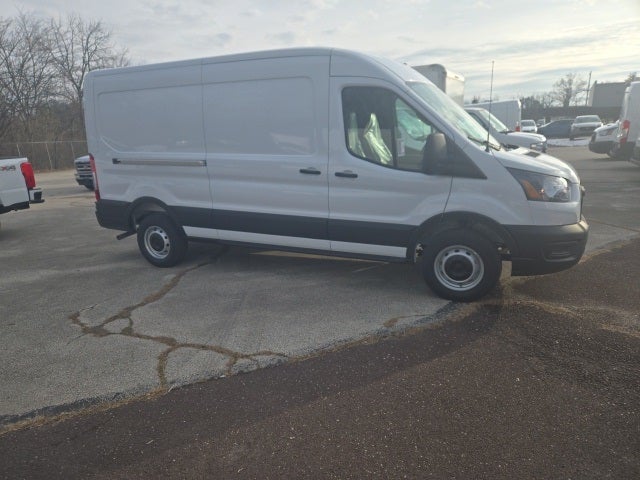 2026 Ford Transit Cargo Van T-250 148 Med Rf 9150 GVWR RWD