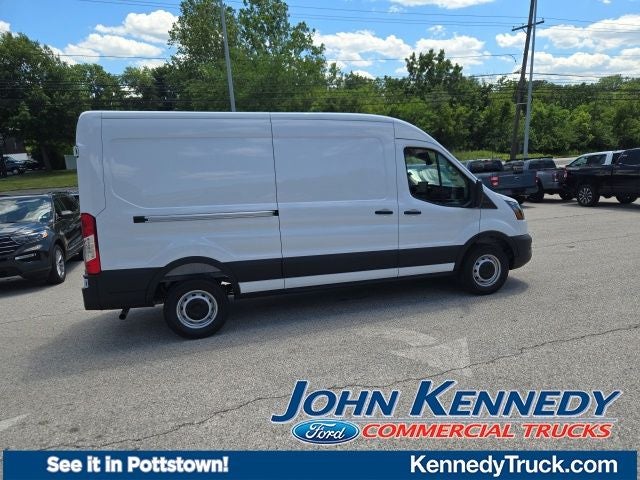 2026 Ford Transit Cargo Van T-250 148 Med Rf 9150 GVWR RWD