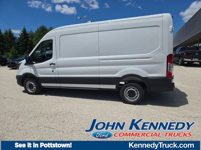 2026 Ford Transit Cargo Van T-250 148 Med Rf 9150 GVWR RWD