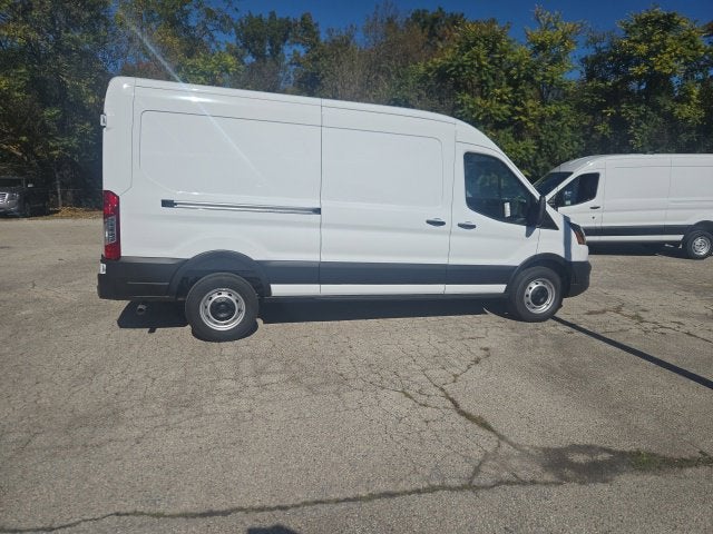 2027 Ford Transit Cargo Van T-250 148 Med Rf 9150 GVWR RWD