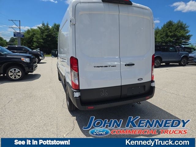2026 Ford Transit Cargo Van T-250 148 Med Rf 9150 GVWR RWD