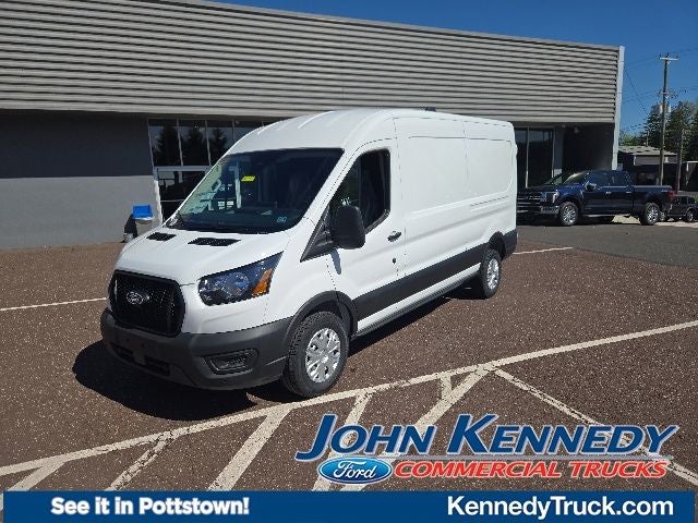 2026 Ford Transit Cargo Van T-250 148 Med Rf 9150 GVWR RWD