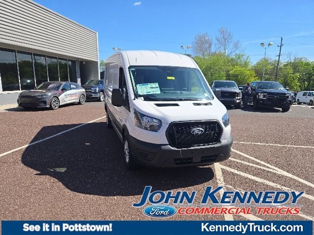 2026 Ford Transit Cargo Van T-250 148 Med Rf 9150 GVWR RWD