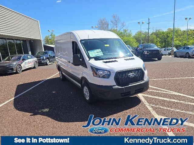 2026 Ford Transit Cargo Van T-250 148 Med Rf 9150 GVWR RWD