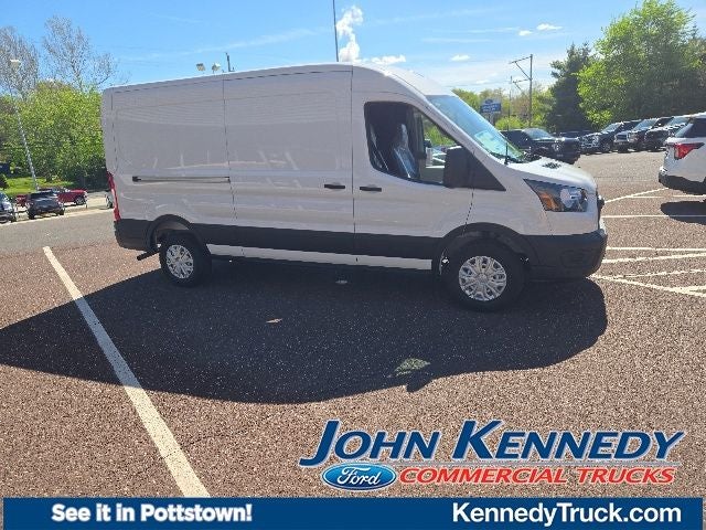 2026 Ford Transit Cargo Van T-250 148 Med Rf 9150 GVWR RWD