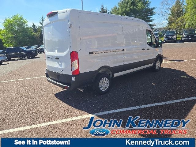 2026 Ford Transit Cargo Van T-250 148 Med Rf 9150 GVWR RWD