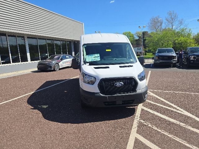 2026 Ford Transit Cargo Van T-250 148 Med Rf 9150 GVWR RWD