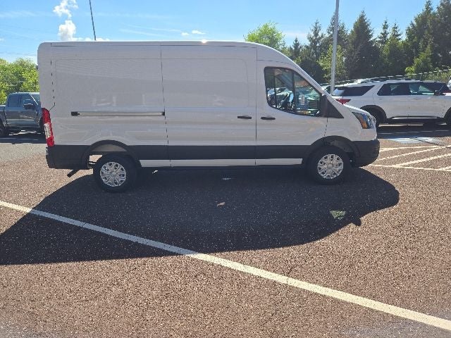 2026 Ford Transit Cargo Van T-250 148 Med Rf 9150 GVWR RWD
