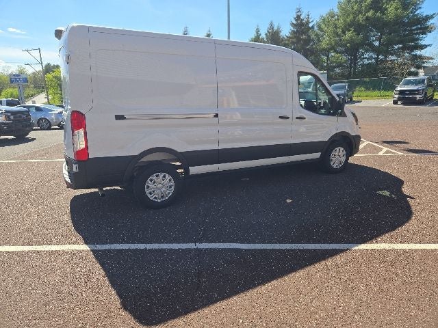 2026 Ford Transit Cargo Van T-250 148 Med Rf 9150 GVWR RWD