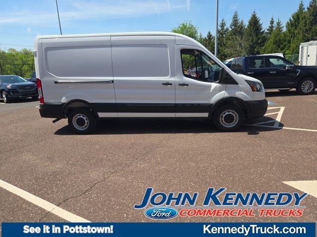 2026 Ford Transit Cargo Van T-250 148 Med Rf 9150 GVWR RWD