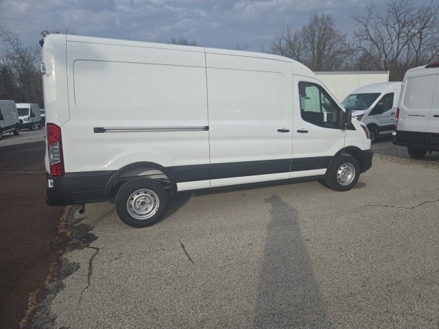2026 Ford Transit Cargo Van T-250 148 Med Rf 9150 GVWR RWD